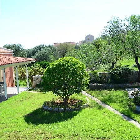 Villa Androniki *